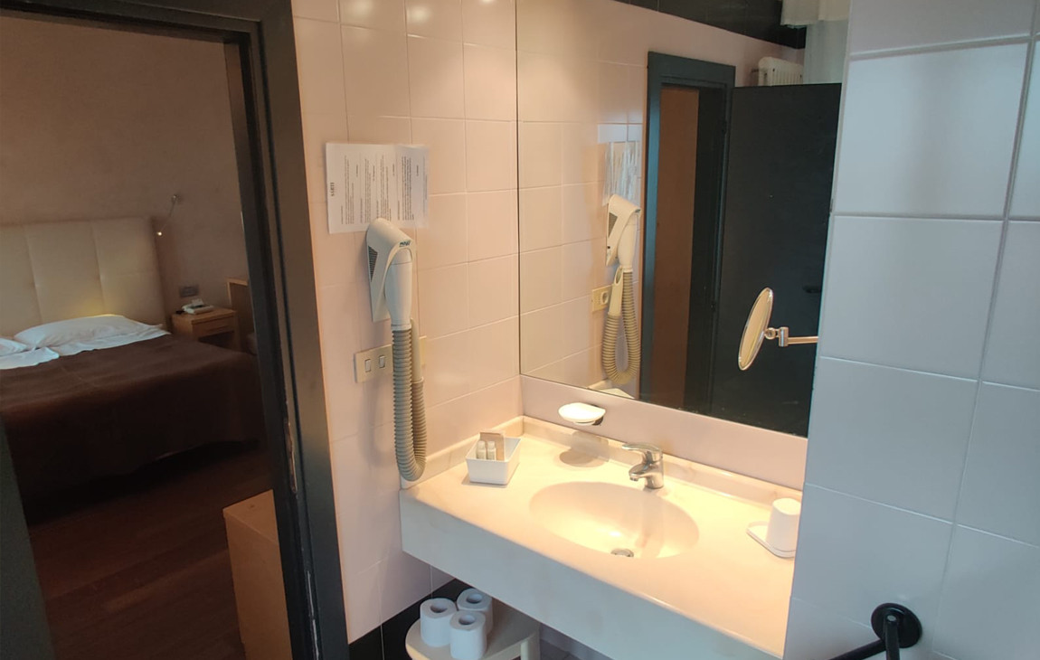 media.Camere-Comfort-Familiare_5Hotel-Sarti-Riccione