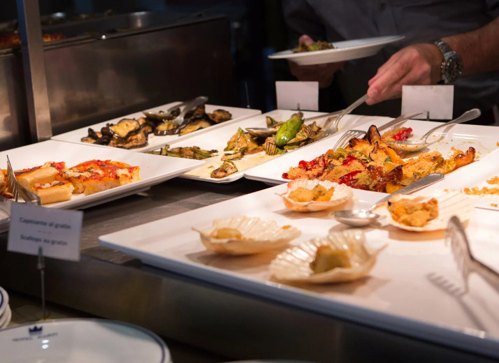 media.Gallery-Cucina_4Hotel-Sarti-Riccione