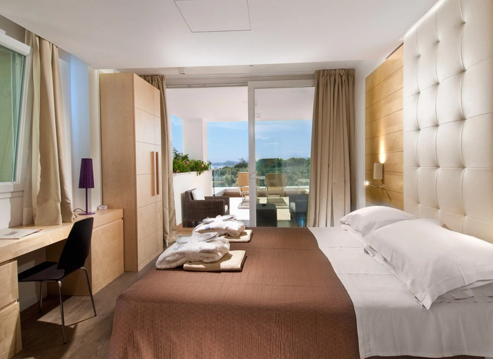 media.Slide-Executive-Suite_1Hotel-Sarti-Riccione
